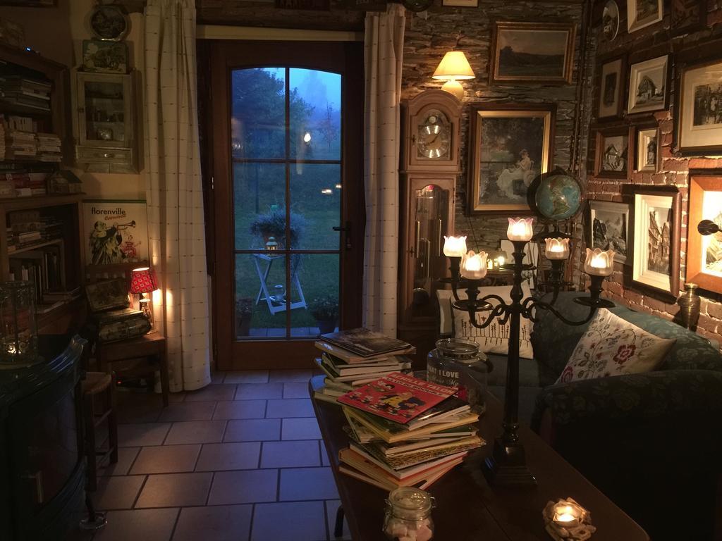 La Remise - Les Chambres Neufchâteau Exteriör bild